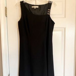 Woman’s cocktail dress, great condition